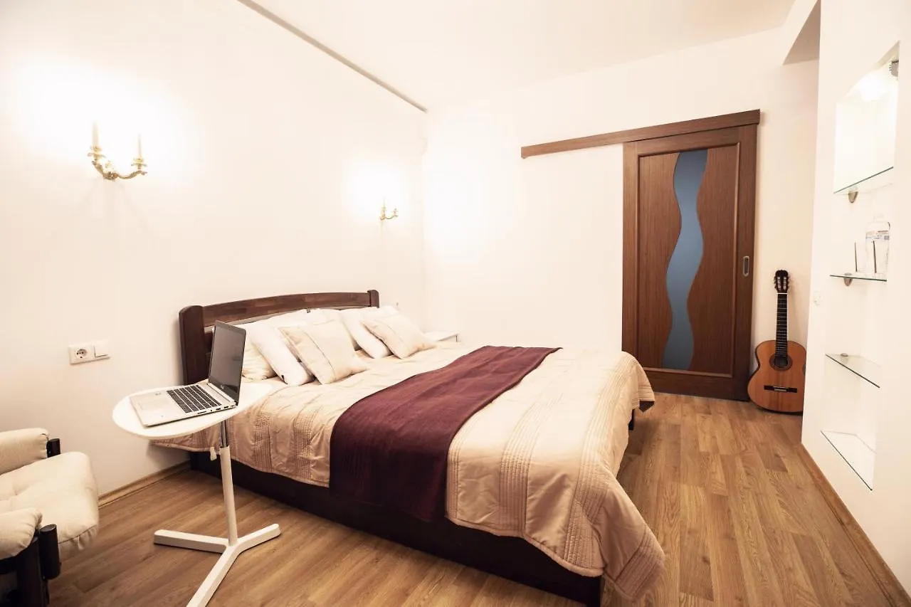Sova Apartment Lviv Сenter Сity
